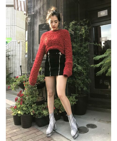 EVRIS(エヴリス)の「フェイクパイソンチャンキーヒールブーツ(ブーツ・レディース・ホワイト/レッド/ブラウン・SMALL/MEDIUM/LARGE)」の5枚目の写真