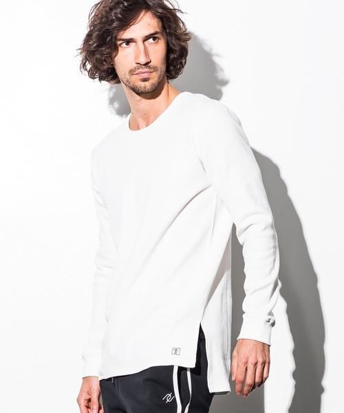 AZbyjunhashimoto_(エーゼイバイジュンハシモト)の「AZ by junhashimoto(エーゼイ バイ ジュンハシモト)ワッフルスリットロングTシャツ(Tシャツ/カットソー・メンズ・ホワイト/ブラック/ブラック×ホワイト/グレー・SMALL/MEDIUM/LARGE/X-LARGE)」の1枚目の写真
