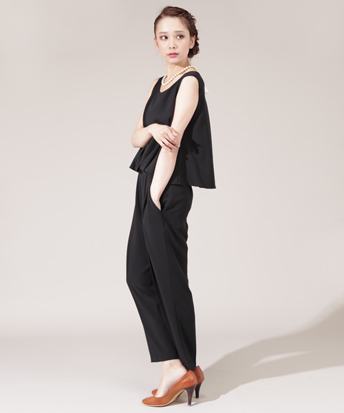 BEAMS LIGHTS Women's(ビームスライツ ウィメンズ)の「BEAMS LIGHTS / カサネ ノースリーブオールインワン<WEB限定>(つなぎ/オールインワン・レディース・ブラック/ネイビー/ベージュ/グレー・36/38)」の5枚目の写真