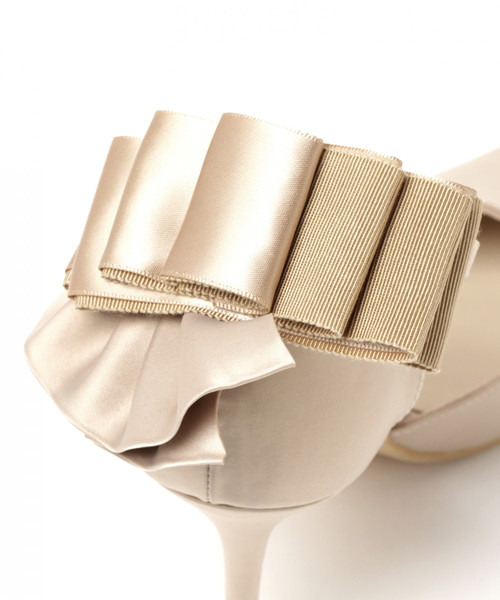 A part by(アパートバイ)の「サテンリボンパンプス 818500(パンプス・レディース・ブラック/ベージュ・MEDIUM/LARGE)」の19枚目の写真