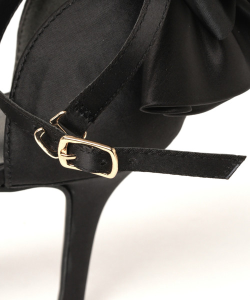 A part by(アパートバイ)の「サテンリボンパンプス 818500(パンプス・レディース・ブラック/ベージュ・MEDIUM/LARGE)」の14枚目の写真