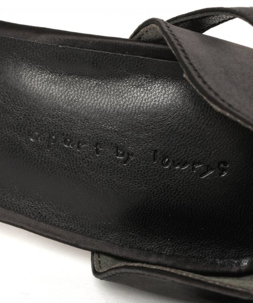 A part by(アパートバイ)の「サテンリボンパンプス 818500(パンプス・レディース・ブラック/ベージュ・MEDIUM/LARGE)」の10枚目の写真