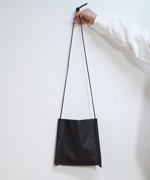 bukht | bukht LEATHER BAG -M-(ショルダーバッグ)