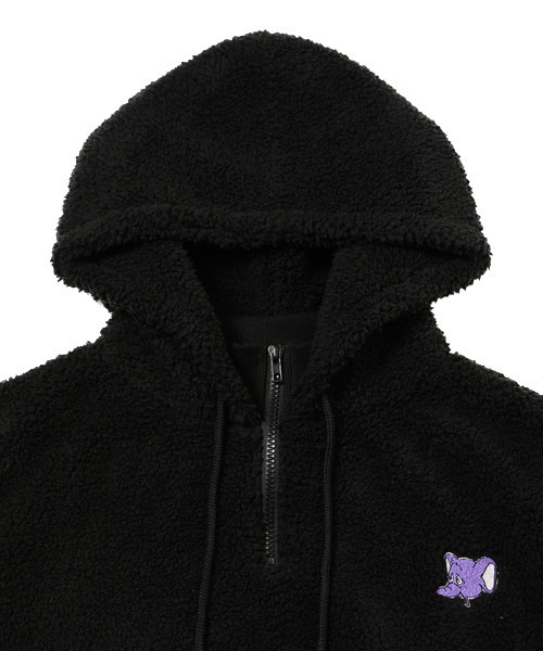 Candy Stripper(キャンディストリッパー)の「ODD ELEPHANT BOA HOODIE(パーカー・レディース・ブラック/グレー/アイボリー・2)」の4枚目の写真