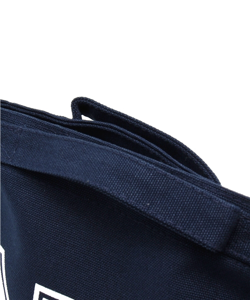 WEGO（ウィゴー）の「WEGO/NYロゴショルダーバッグ（ショルダーバッグ・メンズ・ホワイト/ブラック/ネイビー・FREE）」の10枚目の写真