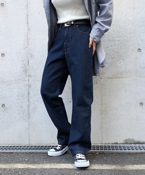 PAGEBOY(ページボーイ)の「【新色追加】クラシックストレート(デニムパンツ・レディース・オフホワイト/インディゴブルー/ブルー/ライトベージュ/ダークインディゴブルー/サックスブルー/ブラック系その他・24inch/25inch/26inch/27inch)」の10枚目の写真