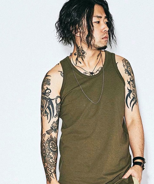 MSML(エムエスエムエル)の「LONG TANK TOP(タンクトップ・メンズ・カーキ/レッド/ホワイト/ブラック・SMALL/MEDIUM/LARGE)」の4枚目の写真