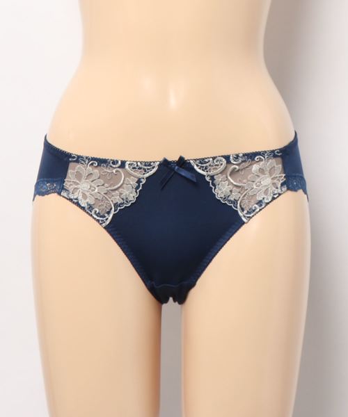 Triumph（トリンプ）の「【WEB限定価格】トリンプ AC004 レギュラーショーツ30-2 Hikini 30 Y9 A5 RL2（ショーツ・レディース・ブラック/ベージュ/ブルー・M/L）」の6枚目の写真