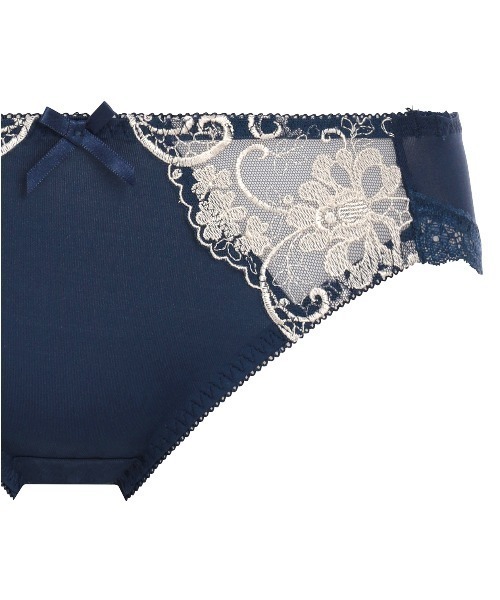 Triumph（トリンプ）の「【WEB限定価格】トリンプ AC004 レギュラーショーツ30-2 Hikini 30 Y9 A5 RL2（ショーツ・レディース・ブラック/ベージュ/ブルー・M/L）」の11枚目の写真