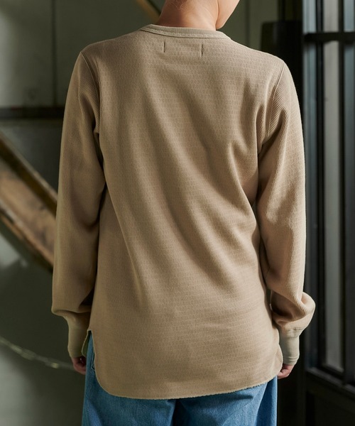GORDON MILLER(ゴードンミラー)の「GORDON MILLER(ゴードンミラー) Bomber Heat サーマルクルー(4colors)(20A-GM014)(Tシャツ/カットソー・メンズ・ブラック/ヘザーグレー/ホワイト/タン・L/M/S)」の5枚目の写真