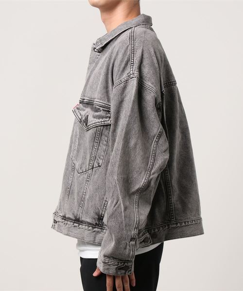 【LEVI'S/ リーバイス】STAY LOOSE デニムジャケット Levi's（リーバイス）の「STAY LOOSE デニムジャケット KELLEY