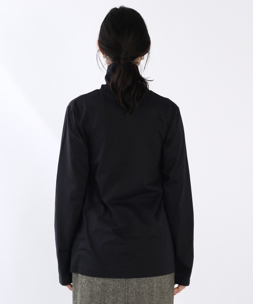 LOWRYS FARM（ローリーズファーム）の「カラータートルＬＳ　921295（Tシャツ/カットソー・レディース・ホワイト/ブラック/グレー・FREE）」の13枚目の写真