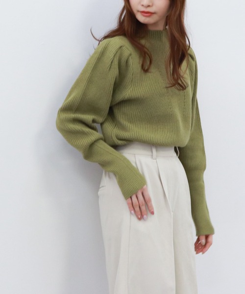 archives（アルシーヴ）の「ボトルネックリブニットプルオーバー（ニット/セーター・レディース・チャコールグレー/オフホワイト/マスタード/ピンクベージュ・MEDIUM）」の4枚目の写真