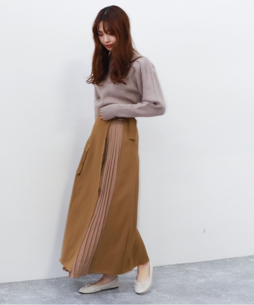 archives（アルシーヴ）の「ボトルネックリブニットプルオーバー（ニット/セーター・レディース・チャコールグレー/オフホワイト/マスタード/ピンクベージュ・MEDIUM）」の11枚目の写真