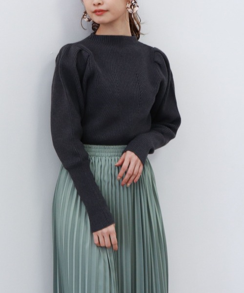 archives（アルシーヴ）の「ボトルネックリブニットプルオーバー（ニット/セーター・レディース・チャコールグレー/オフホワイト/マスタード/ピンクベージュ・MEDIUM）」の20枚目の写真