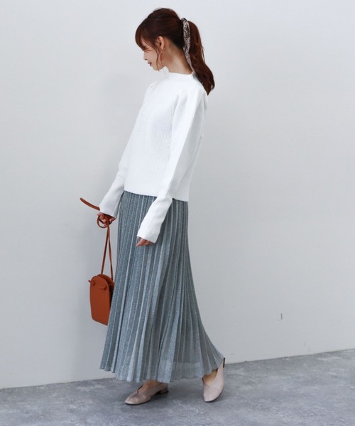 archives（アルシーヴ）の「ボトルネックリブニットプルオーバー（ニット/セーター・レディース・チャコールグレー/オフホワイト/マスタード/ピンクベージュ・MEDIUM）」の18枚目の写真