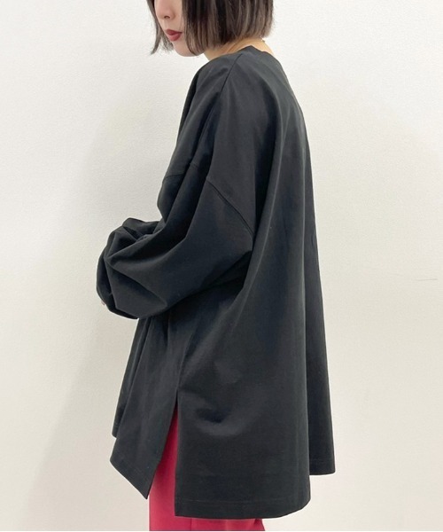 apres jour mignon（アプレジュールミニョン）の「サイドスリットロンT【ZOZOTOWN限定アイテム】（Tシャツ/カットソー・レディース・オフホワイト/アイボリー/グレイッシュベージュ/ブラック・X-LARGE/フリー）」の20枚目の写真