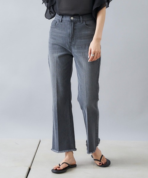 DouDou（ドゥドゥ）の「9丈セミフレアデニム（デニムパンツ・レディース・グレー/ライトベージュ/ブルー・36/38）」の2枚目の写真
