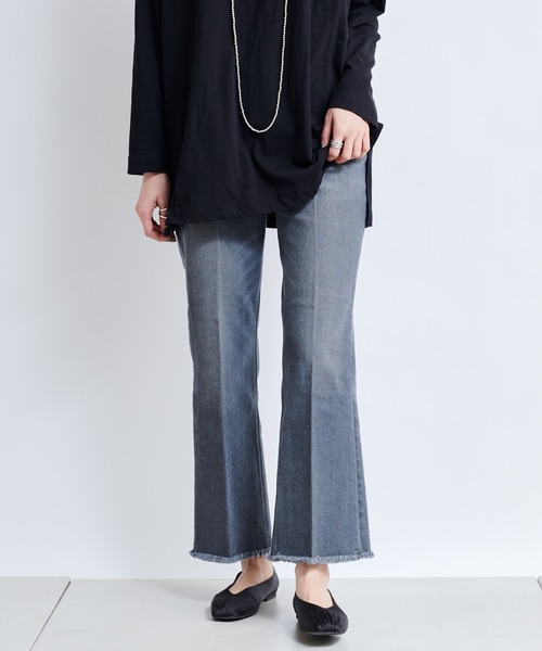 DouDou（ドゥドゥ）の「9丈セミフレアデニム（デニムパンツ・レディース・グレー/ライトベージュ/ブルー・36/38）」の20枚目の写真