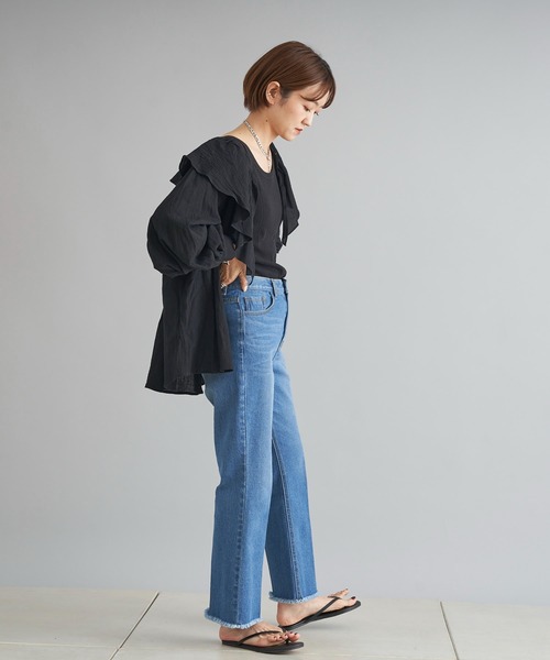 DouDou（ドゥドゥ）の「9丈セミフレアデニム（デニムパンツ・レディース・グレー/ライトベージュ/ブルー・36/38）」の7枚目の写真