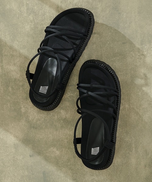 COLONY 2139（コロニートゥーワンスリーナイン）の「ストラップスポーツサンダル（サンダル・レディース・ブラック/ベージュ/カーキ/アイボリー・22.5cm/23.5cm/24.5cm）」の5枚目の写真