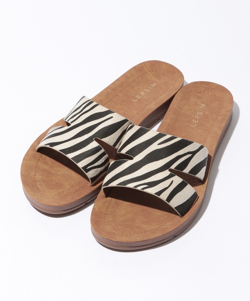 LEPSIM（レプシィム）の「フラットソフトサンダル　925184（サンダル・レディース・ブラック/オフホワイト/オレンジ/ゼブラ/ガンメタ/イエロー・SMALL/MEDIUM/LARGE）」の21枚目の写真