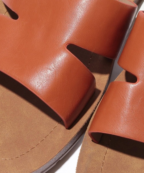 LEPSIM（レプシィム）の「フラットソフトサンダル　925184（サンダル・レディース・ブラック/オフホワイト/オレンジ/ゼブラ/ガンメタ/イエロー・SMALL/MEDIUM/LARGE）」の18枚目の写真