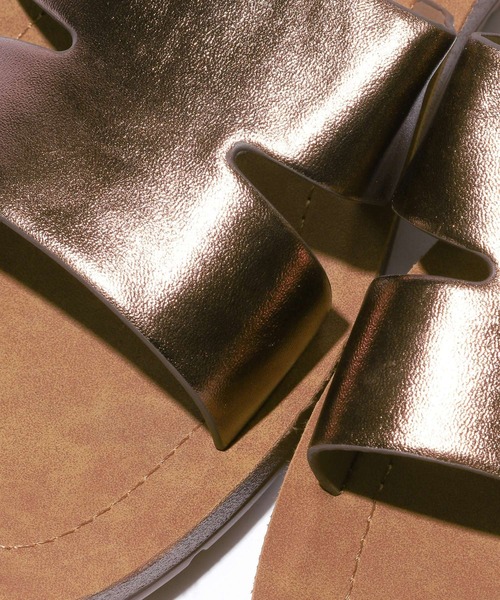 LEPSIM（レプシィム）の「フラットソフトサンダル　925184（サンダル・レディース・ブラック/オフホワイト/オレンジ/ゼブラ/ガンメタ/イエロー・SMALL/MEDIUM/LARGE）」の16枚目の写真