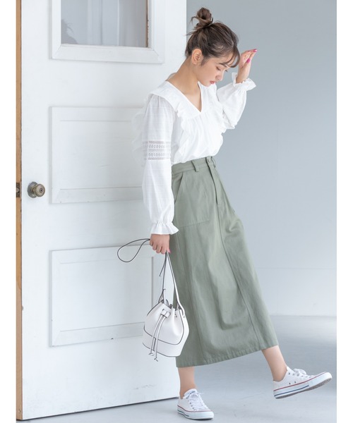 fifth(フィフス)の「バックスリットロングタイトスカート(スカート・レディース・ライム/モカ/カーキ・MEDIUM)」の3枚目の写真