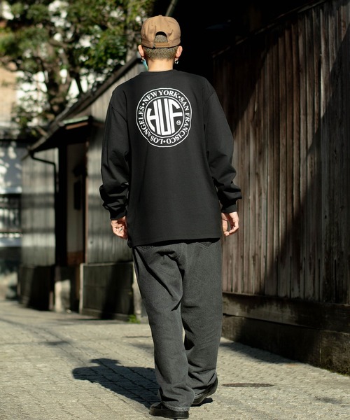最新HUF ロゴ入りロングTシャツ XS ホワイト HUF ホワイト ロングスリーブTシャツ - メルカリ