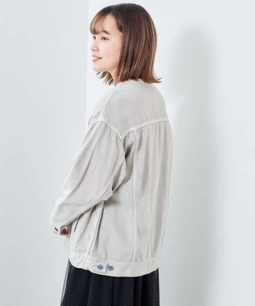 cepo（セポ）の「ノーカラー デニムジャケット（デニムジャケット・レディース・ラベンダー/グレー/オフホワイト/ブラウン/カーキ/キャメル・M）」の15枚目の写真