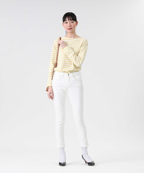 SOMETHING（サムシング）の「【SOMETHING】COOLテーパードホワイトパンツ / 吸水速乾（その他パンツ・レディース・ホワイト・27inch/29inch/28inch/26inch）」の4枚目の写真