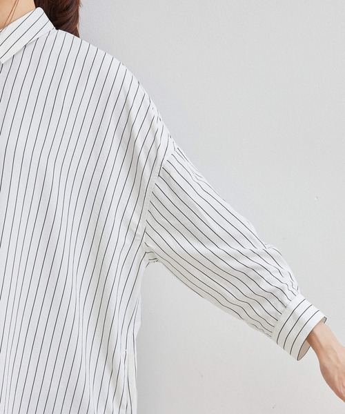 ROPE' PICNIC（ロペピクニック）の「先染めストライプ＆無地ワッシャーオーバーサイズシャツワンピース（シャツワンピース・レディース・ホワイト系その他/ラベンダー・38）」の9枚目の写真