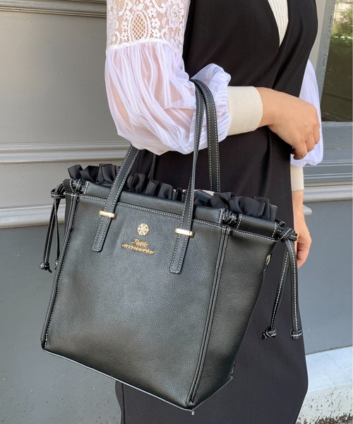 LITTLE ACCESSORIES（リトルアクセサリーズ）の「フリルのバッグイン付き３WAYトートバッグ（トートバッグ・レディース・ブラック/ベージュ/パープル/ネイビー・フリー）」の5枚目の写真