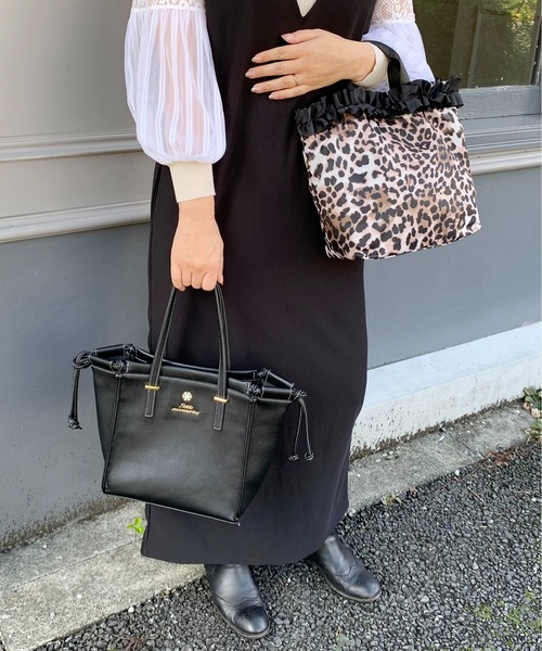 LITTLE ACCESSORIES（リトルアクセサリーズ）の「フリルのバッグイン付き３WAYトートバッグ（トートバッグ・レディース・ブラック/ベージュ/パープル/ネイビー・フリー）」の7枚目の写真