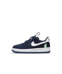 NIKE（ナイキ）の「ナイキ フォース 1 トグル SE キッズシューズ / Nike Force 1 Toggle SE Little Kids' Shoes（スニーカー・キッズ）」