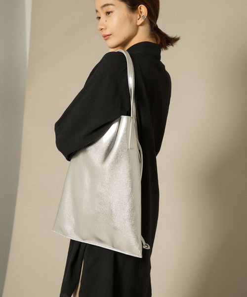 KBF（ケイビーエフ）の「3SETトートバッグ（トートバッグ・レディース・シルバー/ベージュ/ブラック・ONE）」の8枚目の写真