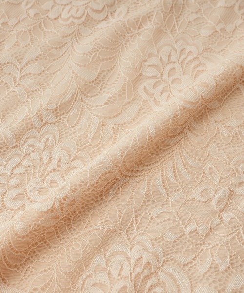 Chico(チコ)の「【SALON by Chico限定】スカラップレースロンT(Tシャツ/カットソー・レディース・アイボリー/チャコールグレー/ピンク・FREE/SMALL)」の4枚目の写真