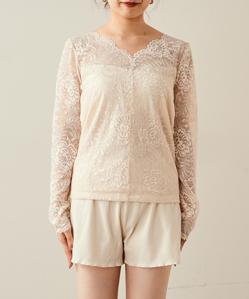 Chico(チコ)の「【SALON by Chico限定】スカラップレースロンT(Tシャツ/カットソー・レディース・アイボリー/チャコールグレー/ピンク・FREE/SMALL)」の12枚目の写真