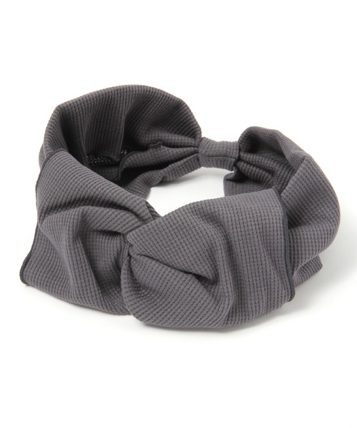 studio CLIP（スタディオクリップ）の「2WAYワッフルヘアバンド（ヘアバンド・レディース・グレー/ベージュ/ネイビー・FREE）」の2枚目の写真