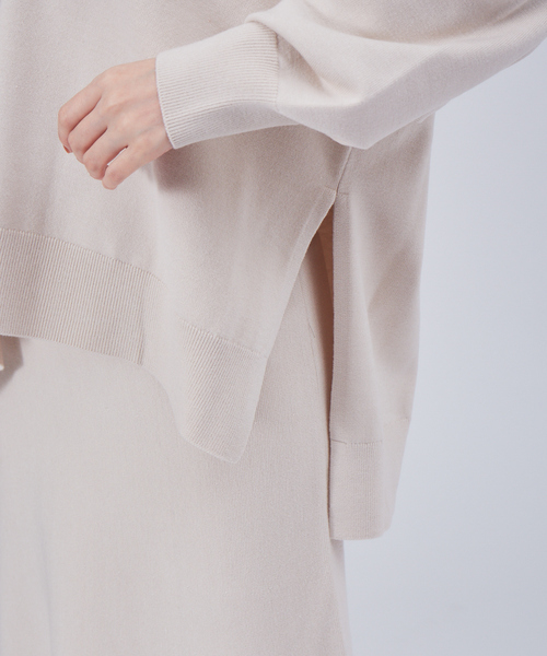 Rouge vif(ルージュヴィフ)の「【セットアップ対応】Vネックゆったりニットプルオーバー(ニット/セーター・レディース・アイボリー/セージグリーン/チャコールグレー・フリー)」の16枚目の写真