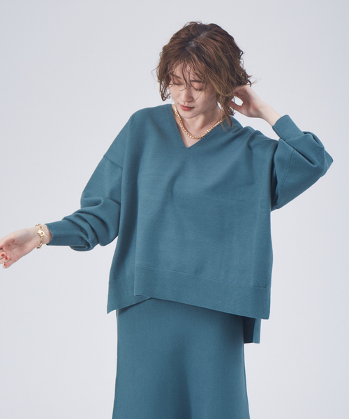 Rouge vif(ルージュヴィフ)の「【セットアップ対応】Vネックゆったりニットプルオーバー(ニット/セーター・レディース・アイボリー/セージグリーン/チャコールグレー・フリー)」の19枚目の写真