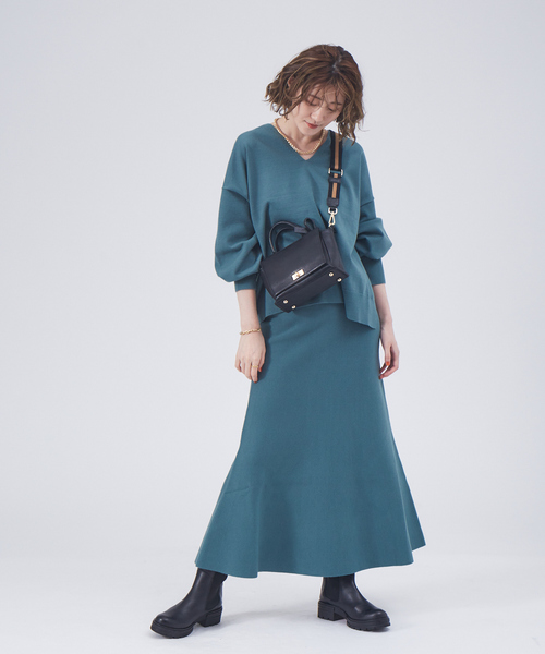 Rouge vif(ルージュヴィフ)の「【セットアップ対応】Vネックゆったりニットプルオーバー(ニット/セーター・レディース・アイボリー/セージグリーン/チャコールグレー・フリー)」の12枚目の写真