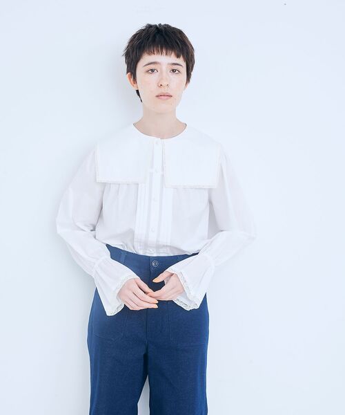 LA MARINE FRANCAISE(マリン フランセーズ)の「レースのセーラーブラウス(シャツ/ブラウス・レディース・ホワイト/ブラック・F)」の1枚目の写真