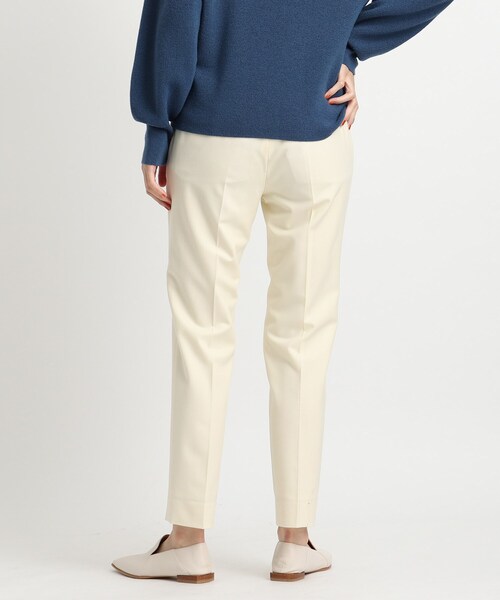INDIVI（インディヴィ）の「◆【褒められパンツ】STYLE UP PANTS テーパード（その他パンツ・レディース・オフホワイト/ブラック/ダークグリーン系5/グレー系その他7・17/19/03/12/38/13/34/05/15 /36/07/40）」の15枚目の写真