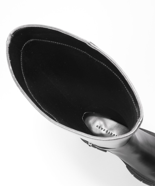 LOWRYS FARM（ローリーズファーム）の「厚底ロングブーツ　254939（ブーツ・レディース・ブラック/アイボリー・MEDIUM/LARGE）」の10枚目の写真