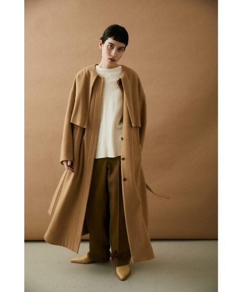 BLACK BY MOUSSY(ブラックバイマウジー)の「fly front coat(フライフロントコート)(ノーカラーコート・レディース・ブラック/ベージュ・1/2)」の15枚目の写真