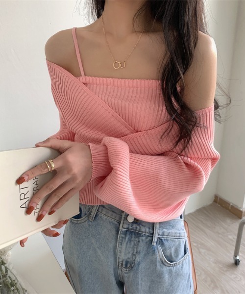 LAC-VERT（ラック・ヴェール）の「オフショル風スクエアネックドルマンニット（ニット/セーター・レディース・ブラック/ブラウン/ホワイト/ピンク・FREE）」の14枚目の写真