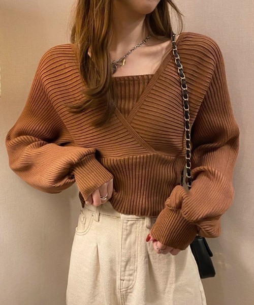 LAC-VERT（ラック・ヴェール）の「オフショル風スクエアネックドルマンニット（ニット/セーター・レディース・ブラック/ブラウン/ホワイト/ピンク・FREE）」の18枚目の写真