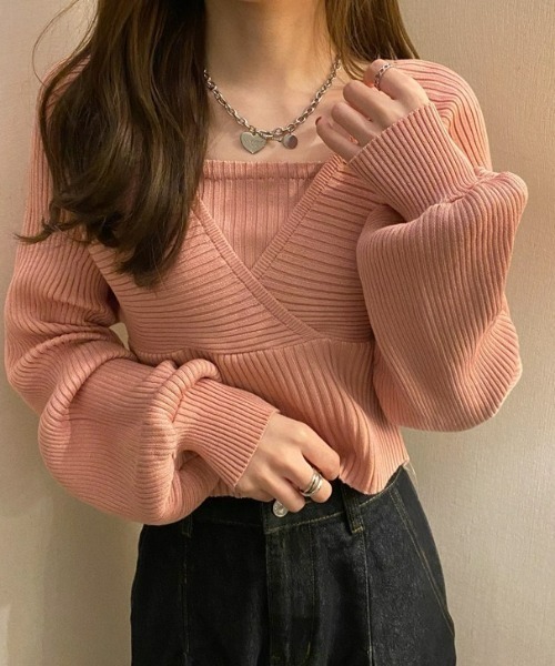 LAC-VERT（ラック・ヴェール）の「オフショル風スクエアネックドルマンニット（ニット/セーター・レディース・ブラック/ブラウン/ホワイト/ピンク・FREE）」の22枚目の写真